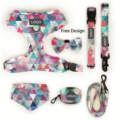 Desainer Khusus Anjing Logo Mewah Soft Padded Reversible Anjing Harness Vest dan Collar Leash Bow Bandana Pet Harness Sets