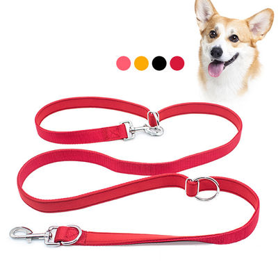 Berlari di luar ruangan Nylon Multifungsi Pet Dog Leash dengan Satu Tarik Dua Tali Anjing Berkepala Dua tahan lama dan serbaguna