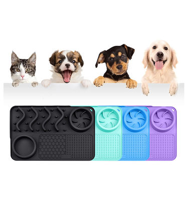 Slow Feeder Dog Lick Mat 304*204*42/430*288*42mm Kucing Anjing Hewan Kecil Desain Custom