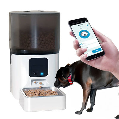Putih ABS 6L Smart Cat Feeder Automatic Pet Camera Feeder Untuk Hewan Kecil